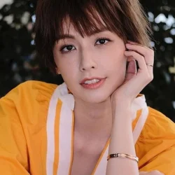 Phoebe Yuan