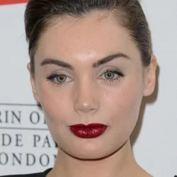 Poppy Corby-Tuech