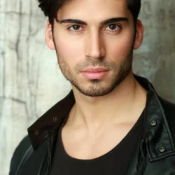 Ramiro Leal