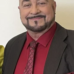 Randy R Roberts