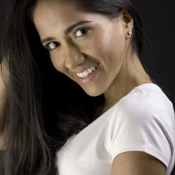 Raquel Robles