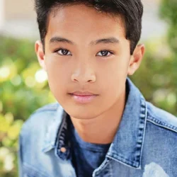 Riley Lio