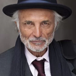 Robert Miano