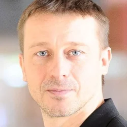 Роман Жилкин