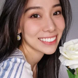 Roxanne Zhang