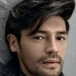 Russel Tang