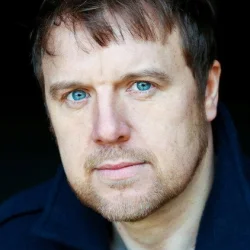 Russell Shaw