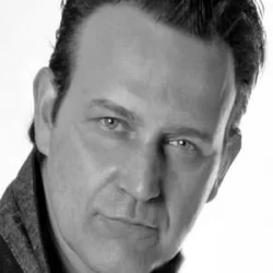 Ryan Paris
