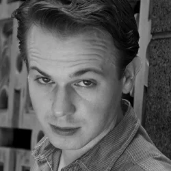 Sam Vanivray