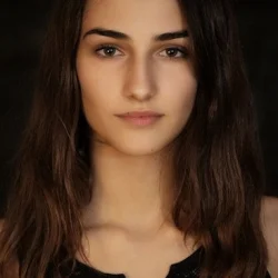 Sandra Escacena