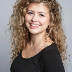 Sandra Naum
