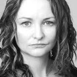 Sandra Ni Bhroin