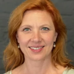 Sandrine André