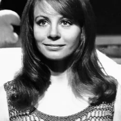 Sarah Miles