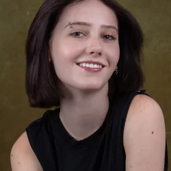 Scarlett Rayner