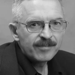 Сергей Качанов