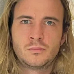 Сергей Попов