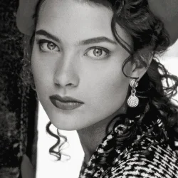 Shalom Harlow
