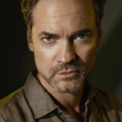 Shane West