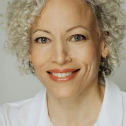 Shawna Clarke