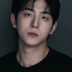 Shin Yong-seok