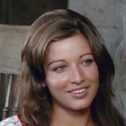 Silvia Manríquez