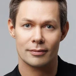 Стас Пьеха