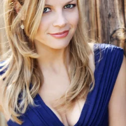 Stephanie Lemelin