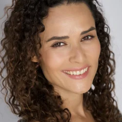 Stephanie Nogueras