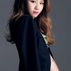 Stephy Tang