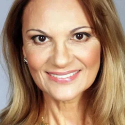 Светлана Тома