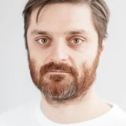 Tomáš Vravník