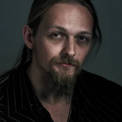 Vanya Essin