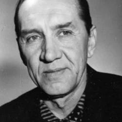 Виталий Леонов
