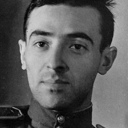 Владимир Этуш
