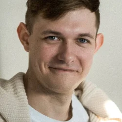Владимир Лесных