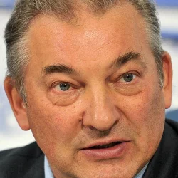 Владислав Третьяк