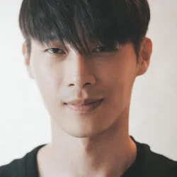 Wayne Song