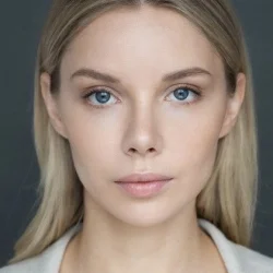 Яна Лестер
