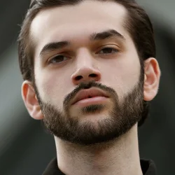 Yiğit Ege Yazar