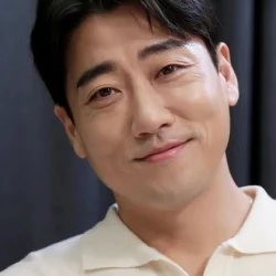 Yoon Kwan-woo