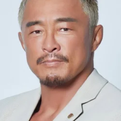 Yoshihiro Akiyama