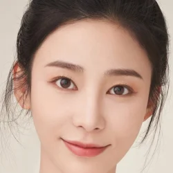 Yue Jiayi