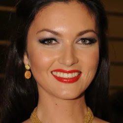 Юлия Такшина