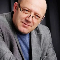 Юрий Вутто