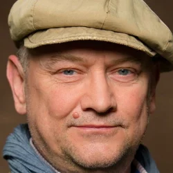 Znamenák István