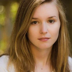 Zoë Harding