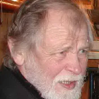 Юлиан Калишер