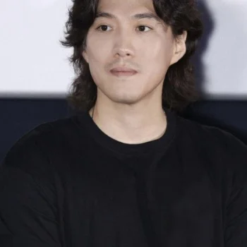 Zhi Zheng
